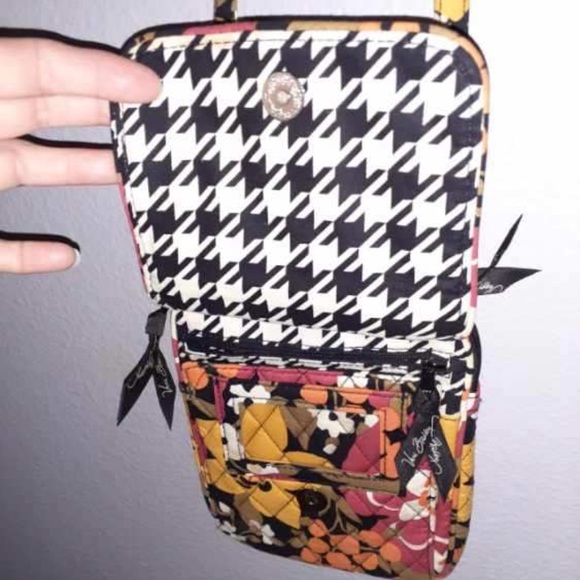 2 Vera Bradley crossbody purses - Picture 5 of 6